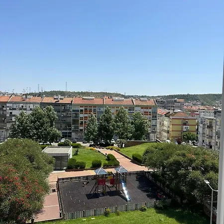 Nosso Lar فندق مبيت وإفطار *